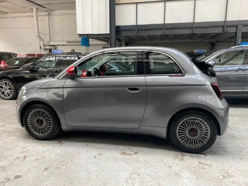 FIAT 500 C III 2022 Kilométrage 11 733 km